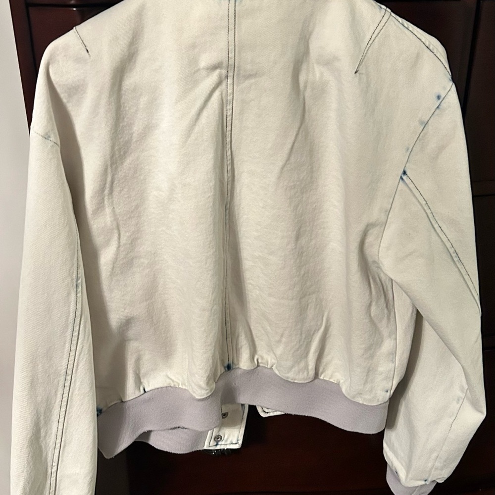 Jean jacket - Picture 3 of 4